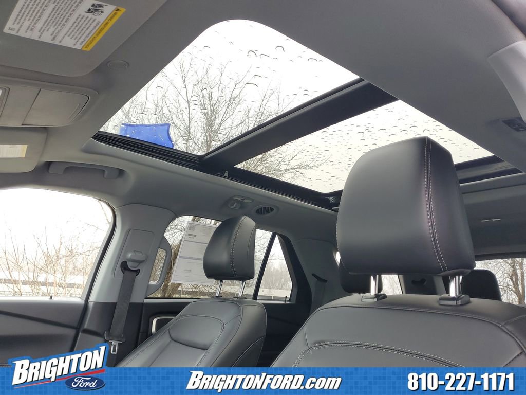 Certified 2023 Ford Explorer XLT w/ Equipment Group 202A image 11