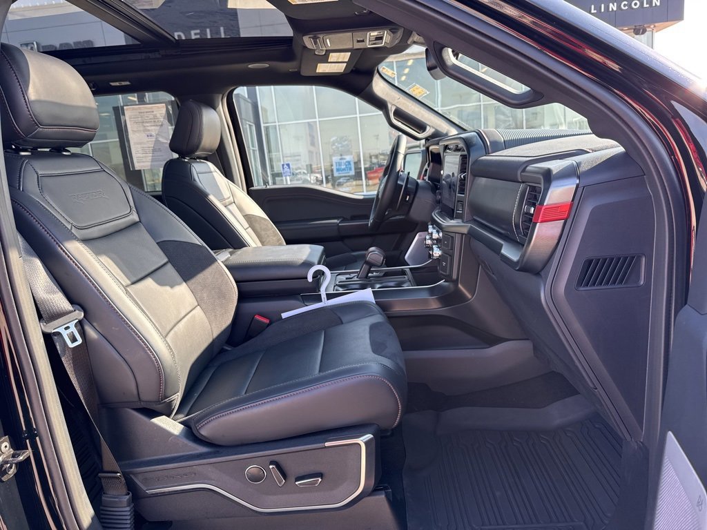 Certified 2025 Ford F150 Raptor image 33
