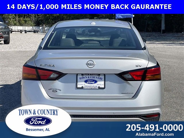 Used 2024 Nissan Altima 2.5 SV image 4