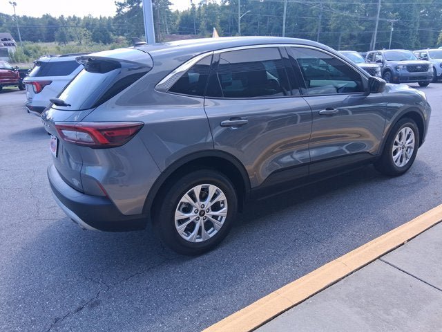 Certified 2023 Ford Escape Active w/ Tech Pack #1 FWD image 6