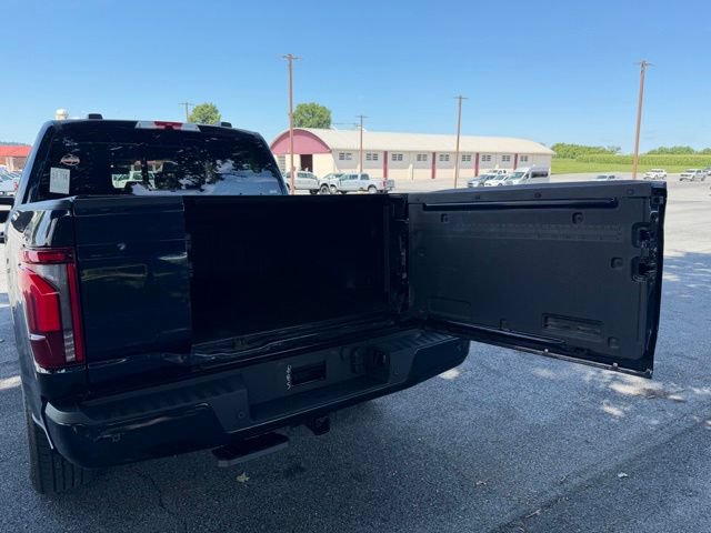 Certified 2025 Ford F150 Platinum w/ Equipment Group 702A High AWD/4WD image 24