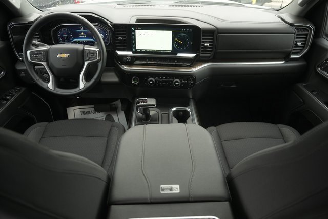 Used 2024 Chevrolet Silverado 1500 LT image 20