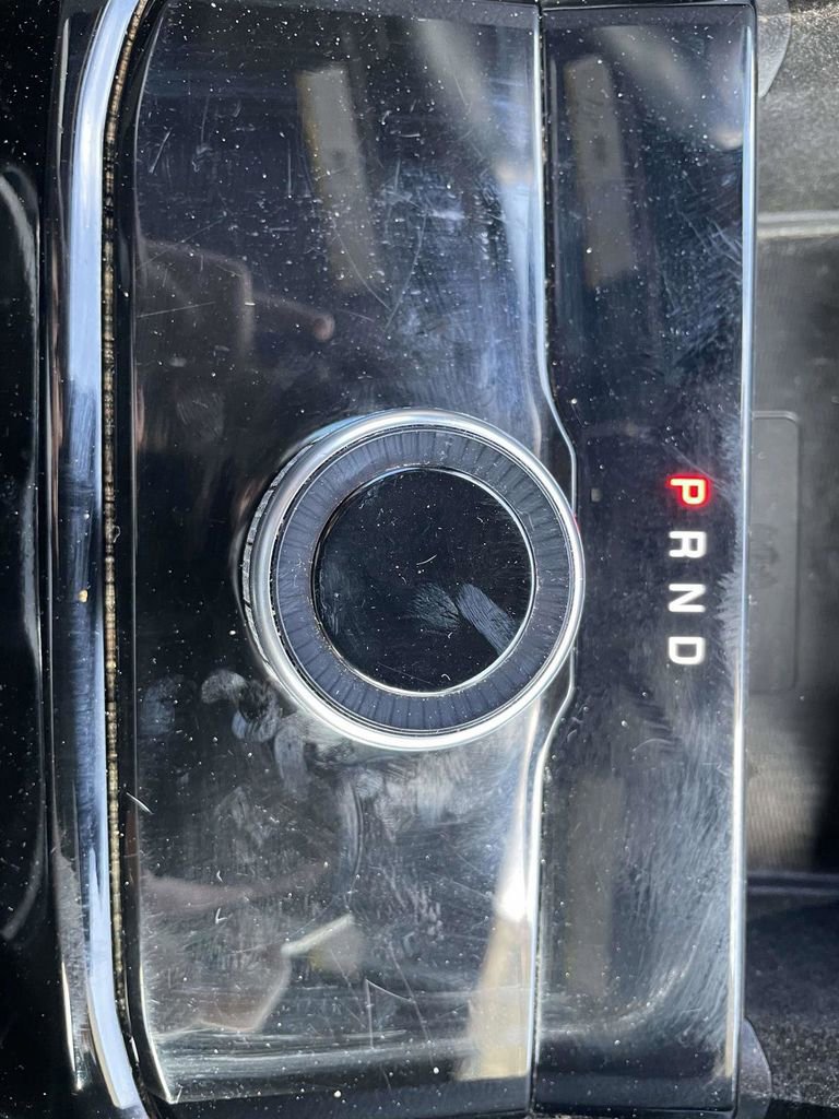 Used 2021 Jeep Grand Cherokee L Laredo image 17