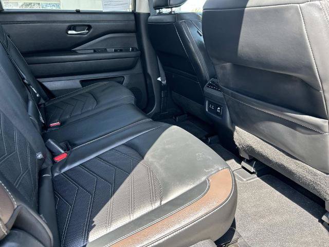 Used 2024 Nissan Pathfinder Platinum w/ Cargo Package FWD image 22