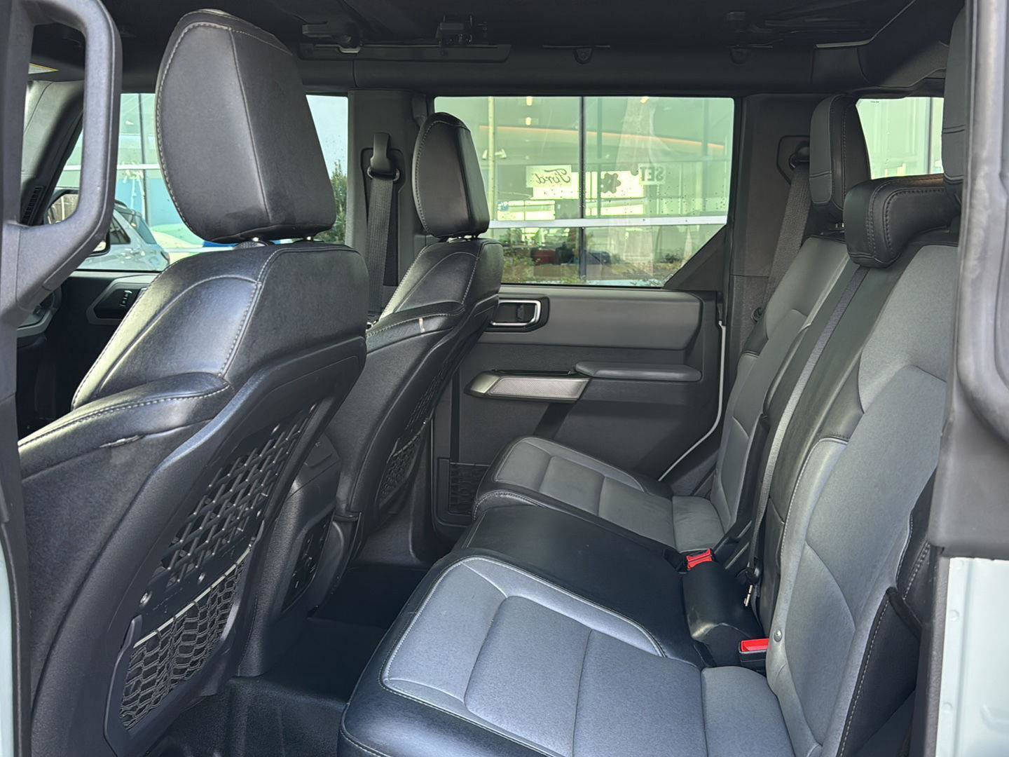 Certified 2023 Ford Bronco Everglades image 9