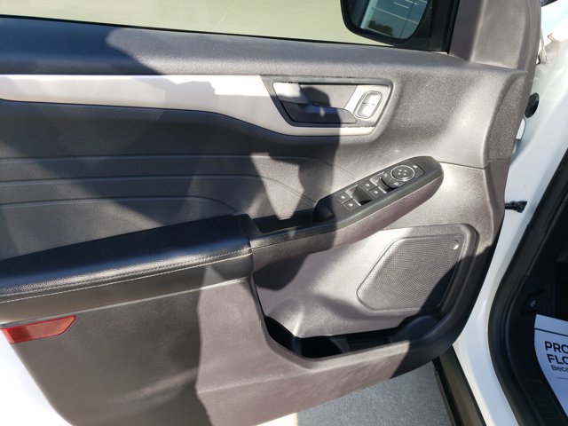 Certified 2022 Ford Escape SE w/ SE Sport Appearance Package AWD/4WD image 18
