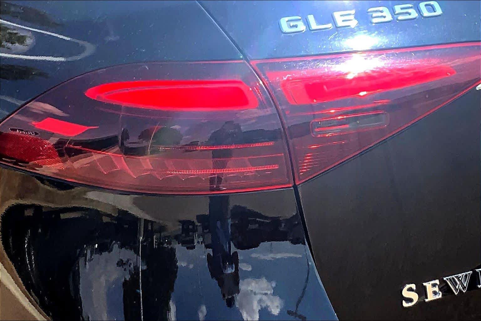 Used 2024 Mercedes-Benz GLE 350 4MATIC image 29