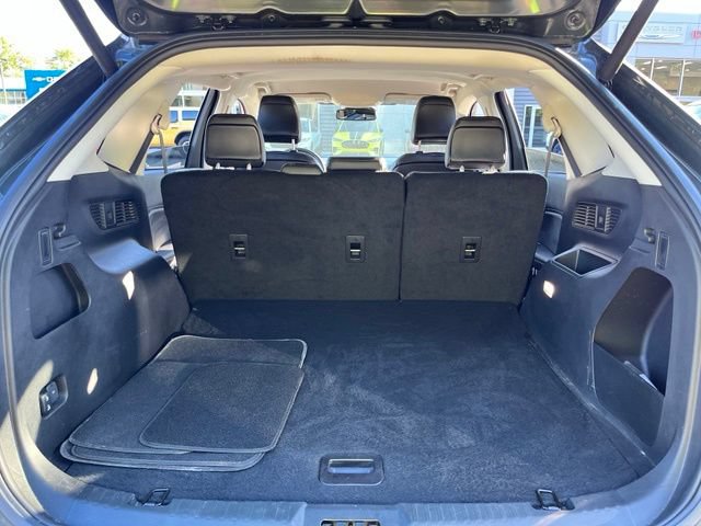 Certified 2024 Ford Edge SEL w/ Convenience Package AWD/4WD image 8