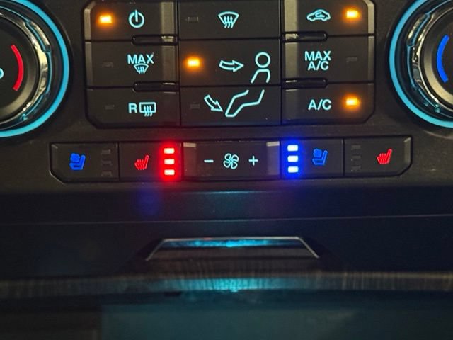 Certified 2021 Ford F250 Lariat w/ Lariat Value Package AWD/4WD image 33