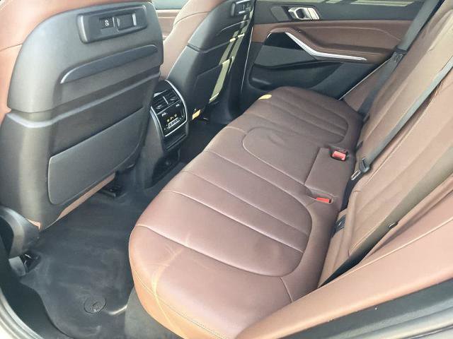 Used 2022 BMW X5 xDrive40i AWD/4WD image 18