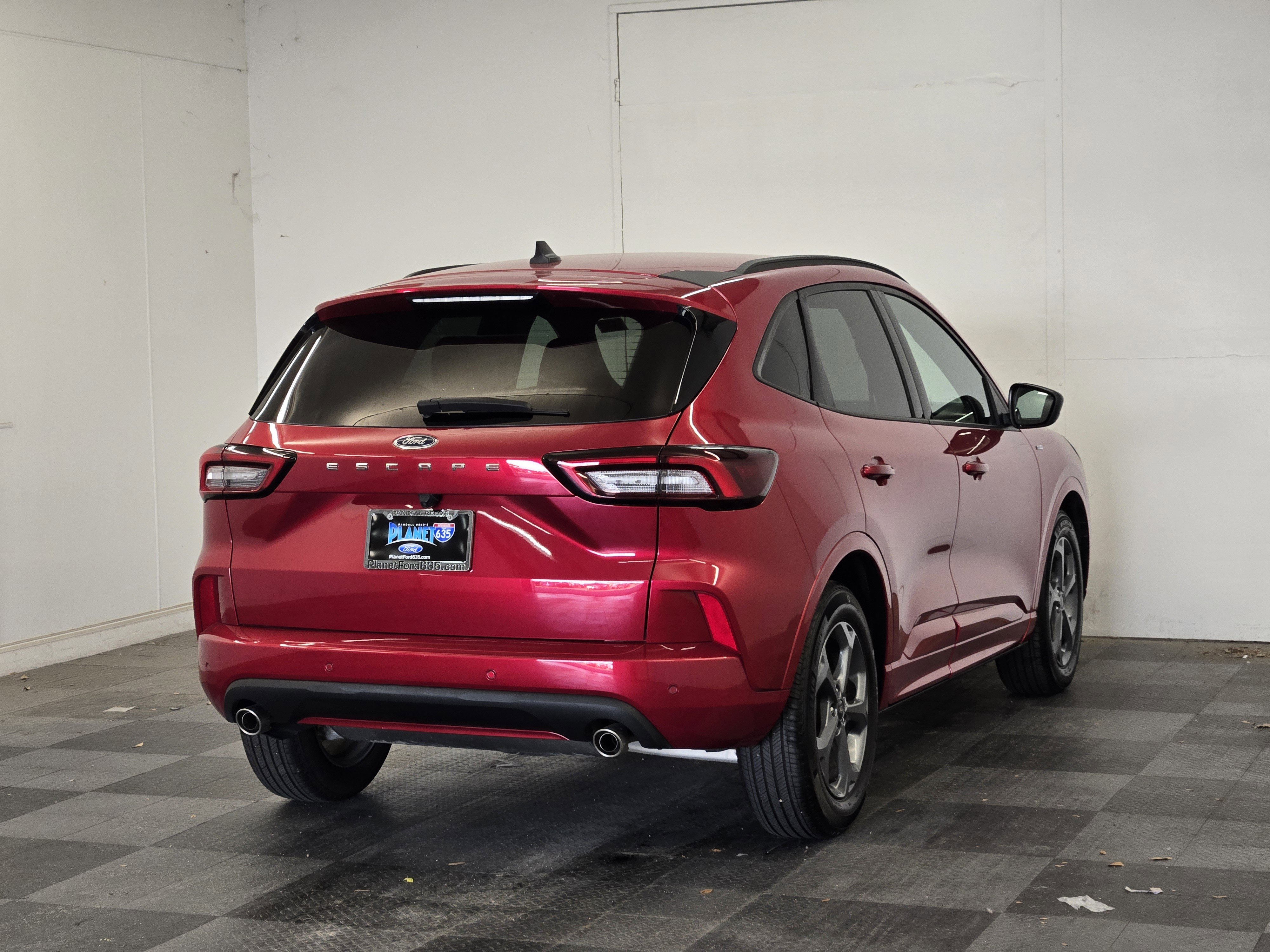 Certified 2023 Ford Escape ST-Line w/ Tech Pack #1 FWD image 7