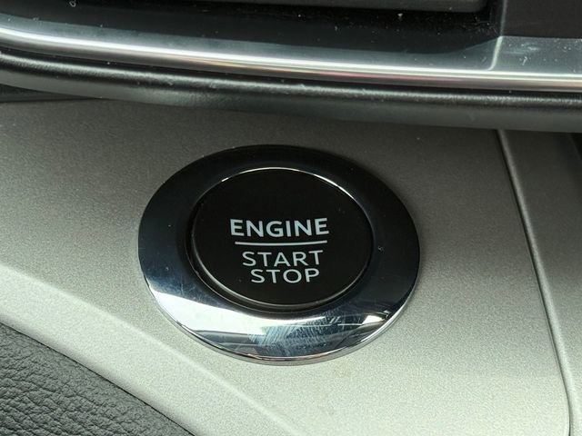 Certified 2023 Ford Explorer XLT w/ Equipment Group 202A image 18