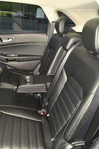 Certified 2020 Ford Edge SEL image 24