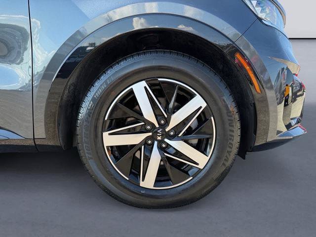 Used 2021 Kia Sorento S w/ Panoramic Sunroof Package FWD image 9