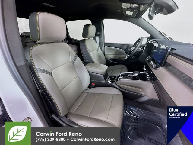 Used 2025 Chevrolet Colorado ZR2 w/ Technology Package image 32