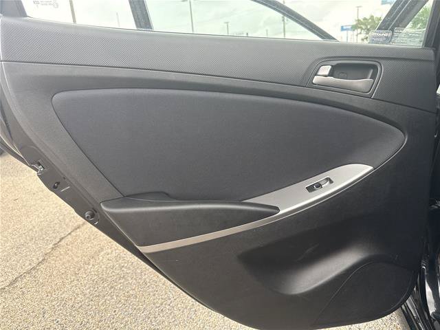 Used 2017 Hyundai Accent SE FWD image 24