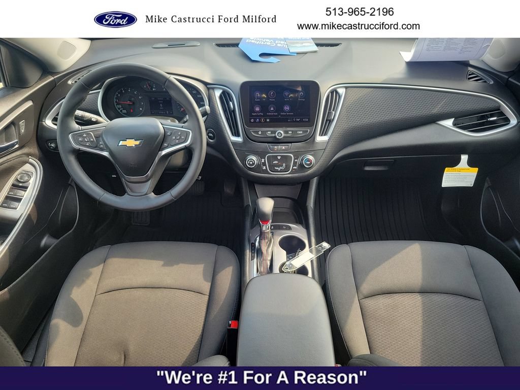 Used 2025 Chevrolet Malibu RS FWD image 10