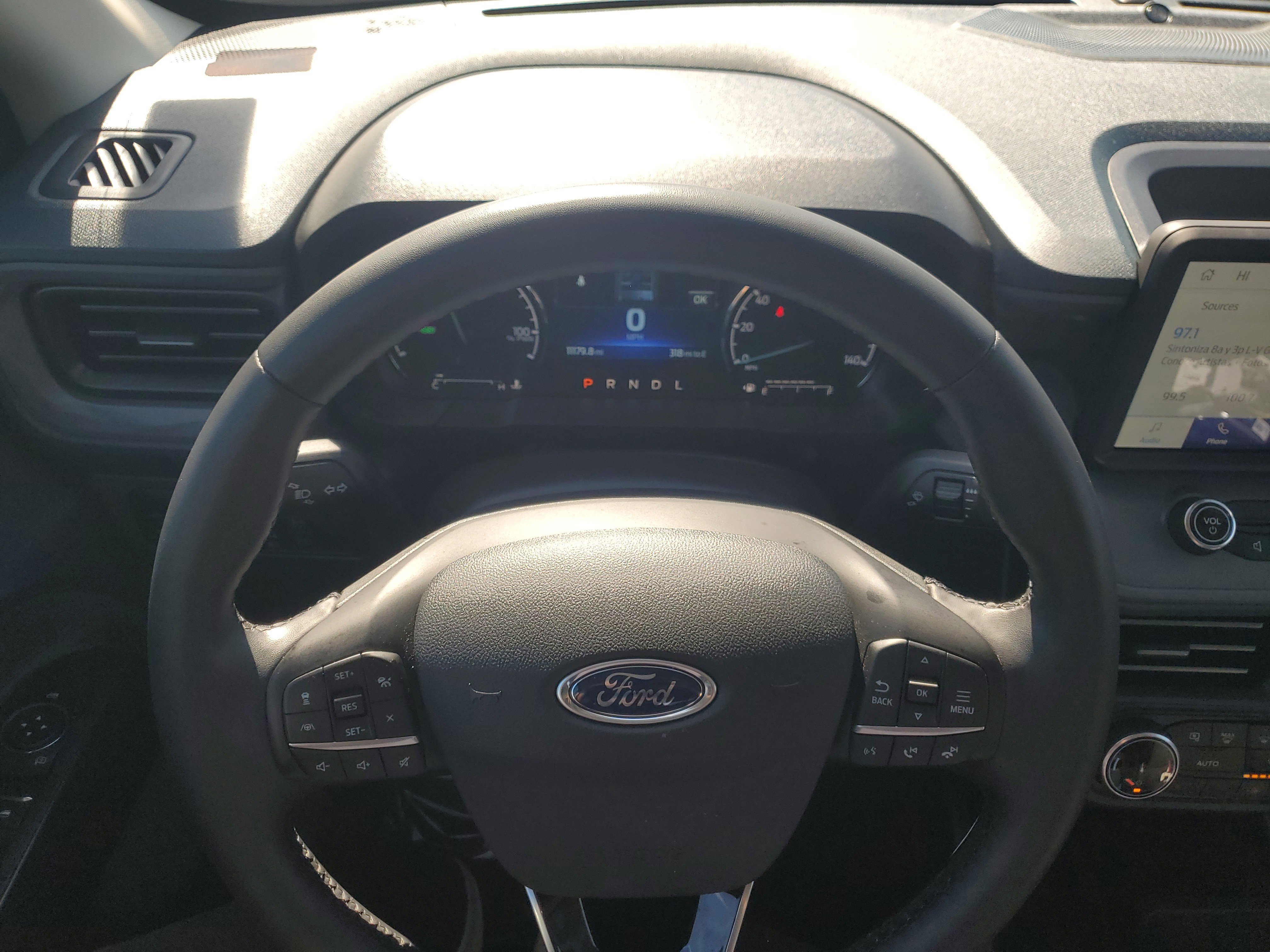 Certified 2024 Ford Maverick Lariat w/ Black Appearance Package image 21