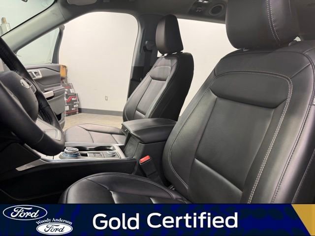 Certified 2023 Ford Explorer XLT w/ Equipment Group 202A AWD/4WD image 19