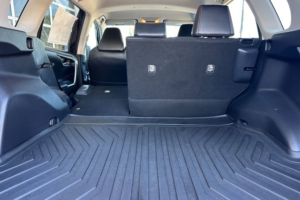 Used 2020 Toyota RAV4 Adventure AWD/4WD image 14