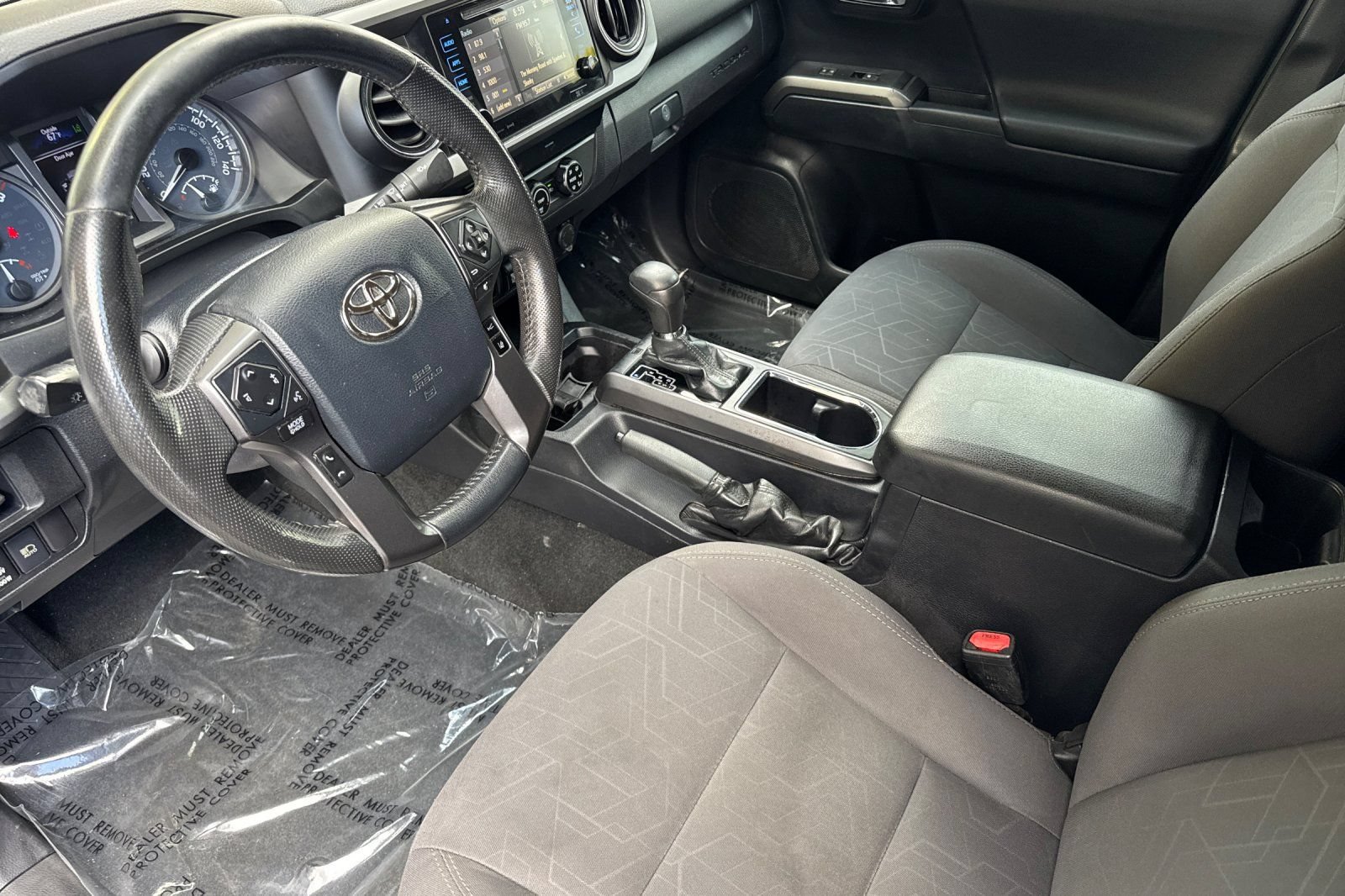 Used 2019 Toyota Tacoma TRD Off-Road w/ Technology Package RWD image 11
