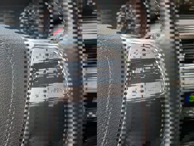 Used 2022 Kia Telluride EX w/ EX Premium Package image 18