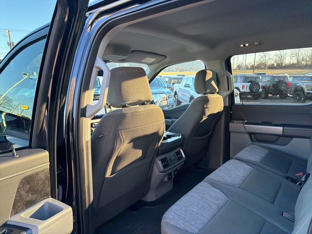 Certified 2022 Ford F150 XLT w/ Equipment Group 302A High image 16