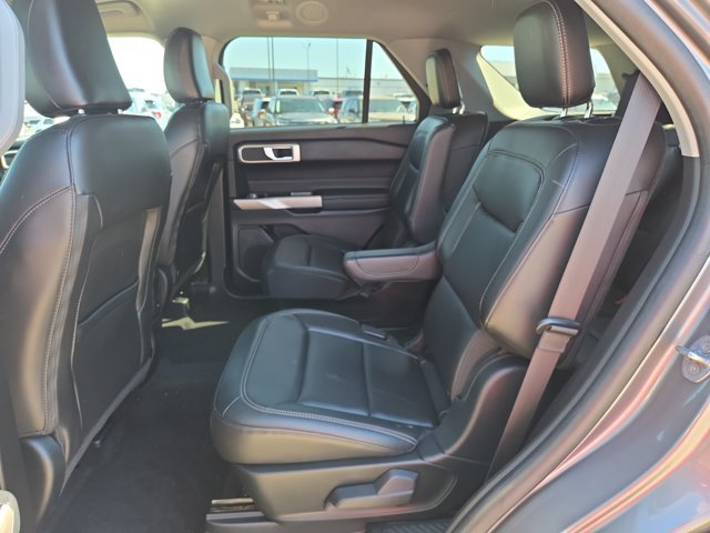 Certified 2023 Ford Explorer XLT w/ Equipment Group 202A RWD image 11