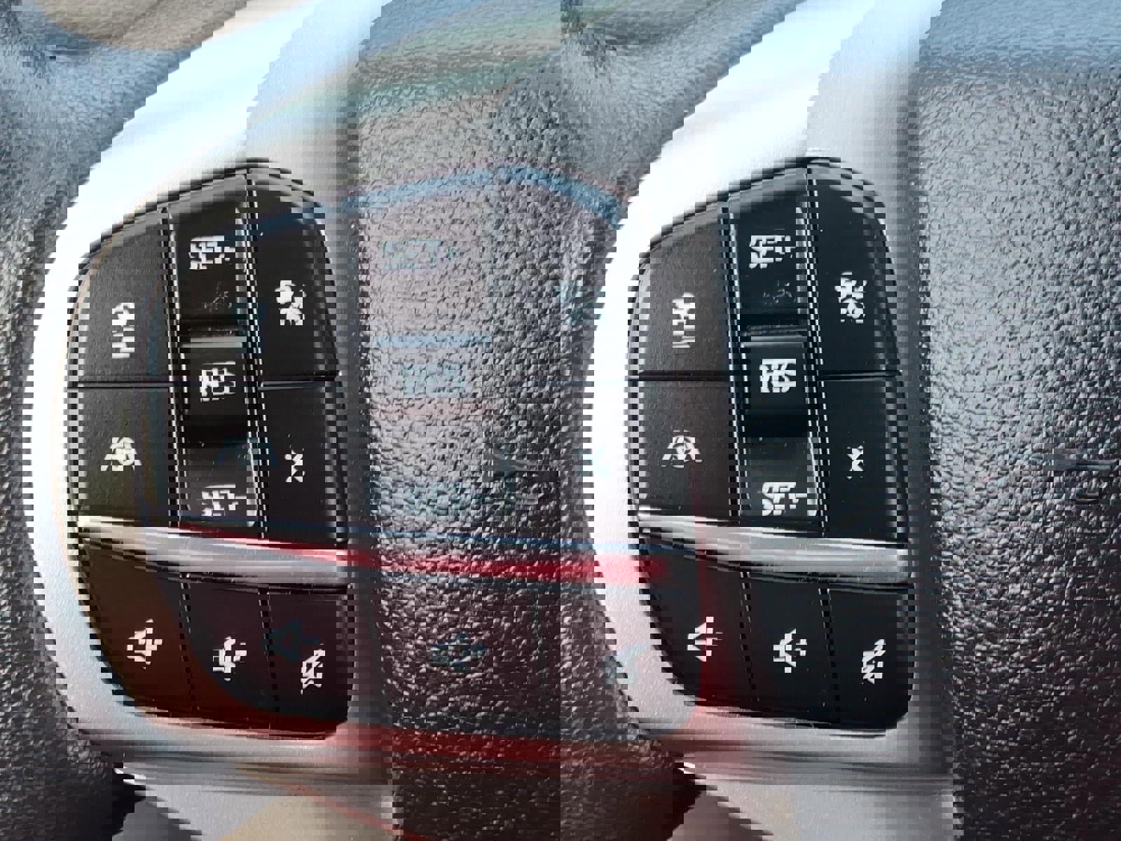 Certified 2023 Ford Explorer XLT w/ Equipment Group 202A image 29