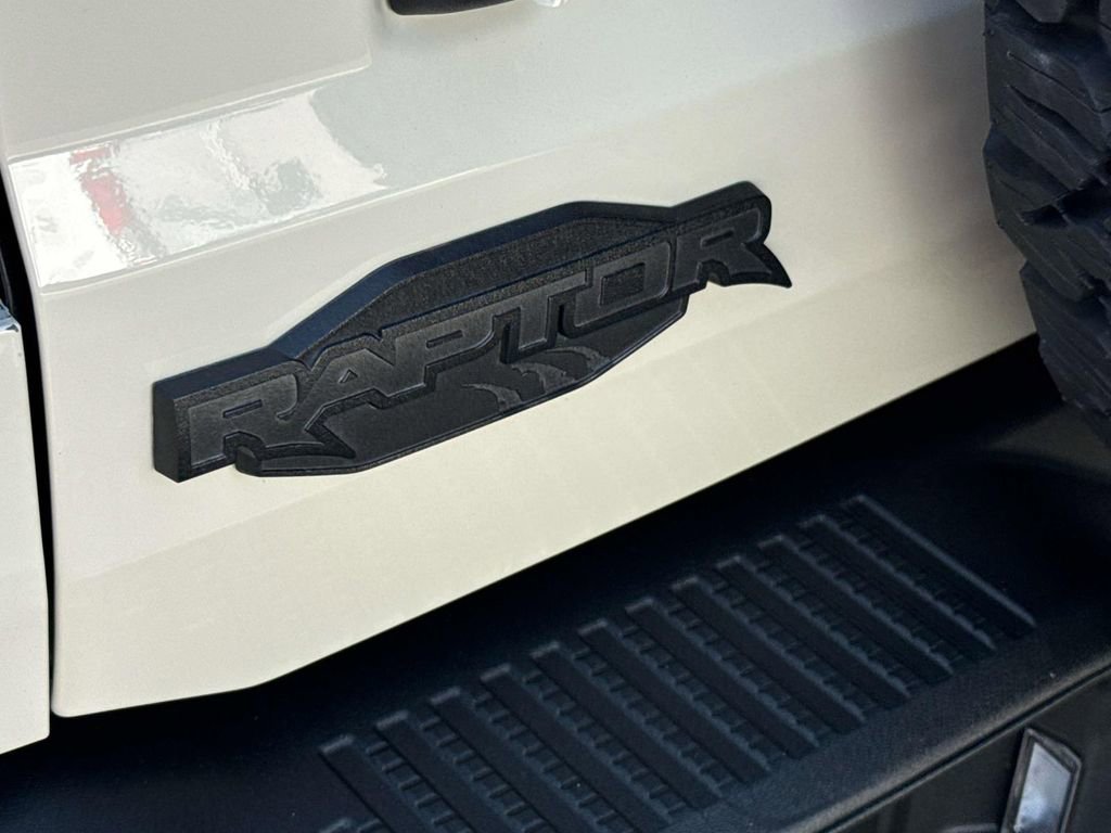 Certified 2025 Ford Bronco Raptor image 6