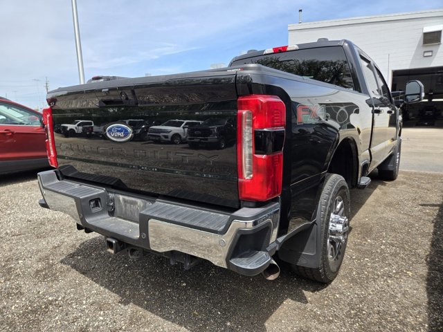 Certified 2023 Ford F350 Lariat w/ Lariat Ultimate Package AWD/4WD image 4