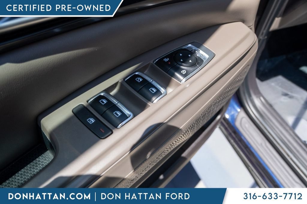 Used 2025 Kia Carnival FWD image 15