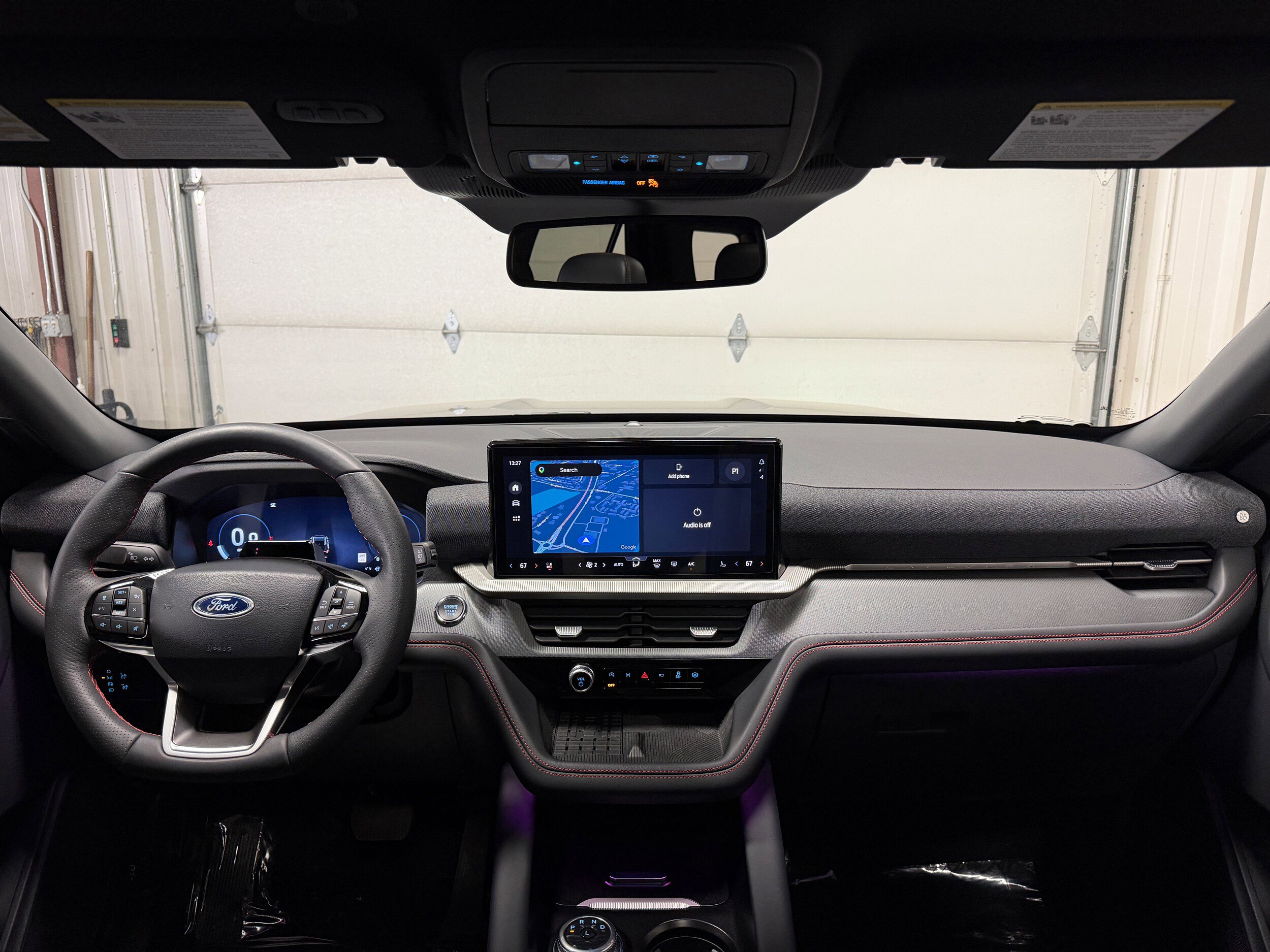 Certified 2025 Ford Explorer ST-Line w/ Premium Package AWD/4WD image 3