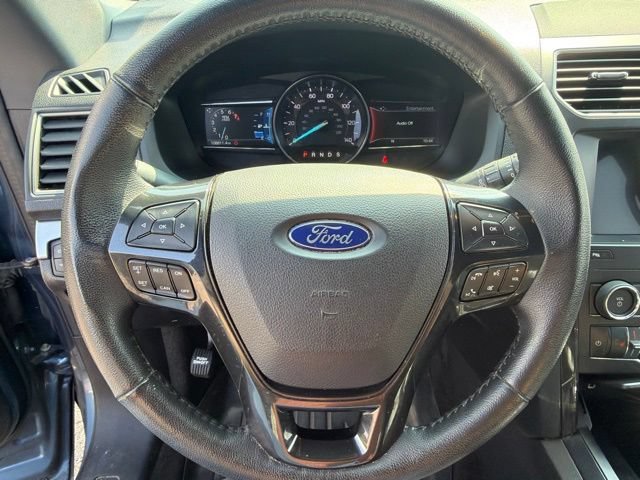 Certified 2018 Ford Explorer XLT w/ Equipment Group 202A AWD/4WD image 13