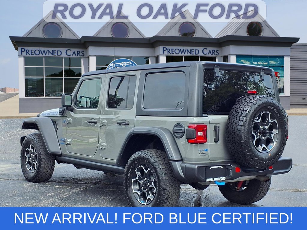Used 2023 Jeep Wrangler Unlimited Rubicon 4xe w/ Cold Weather Group AWD/4WD image 2