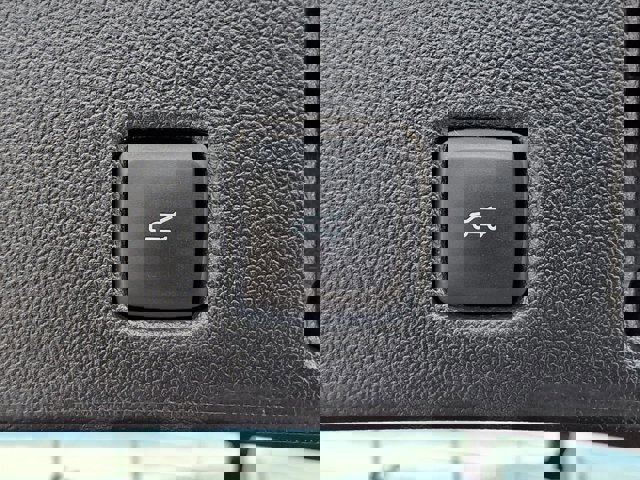 Certified 2023 Ford Escape Platinum w/ Premium Technology Package image 31