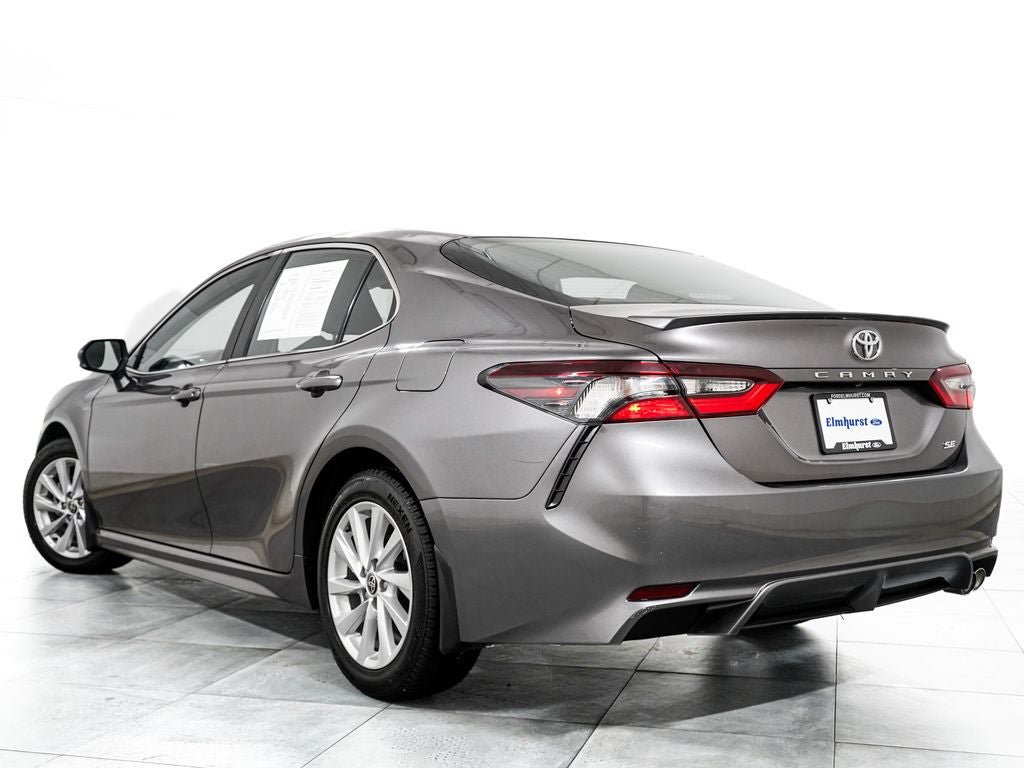 Used 2024 Toyota Camry SE FWD image 5