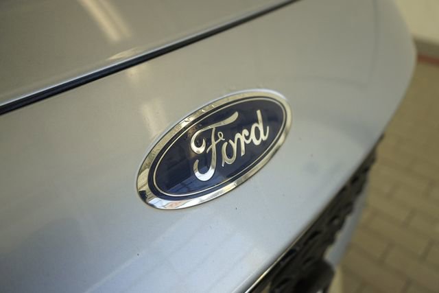 Certified 2022 Ford Escape Titanium image 18