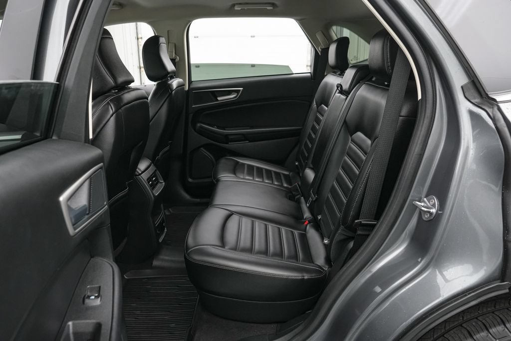 Certified 2024 Ford Edge SEL w/ Convenience Package AWD/4WD image 18