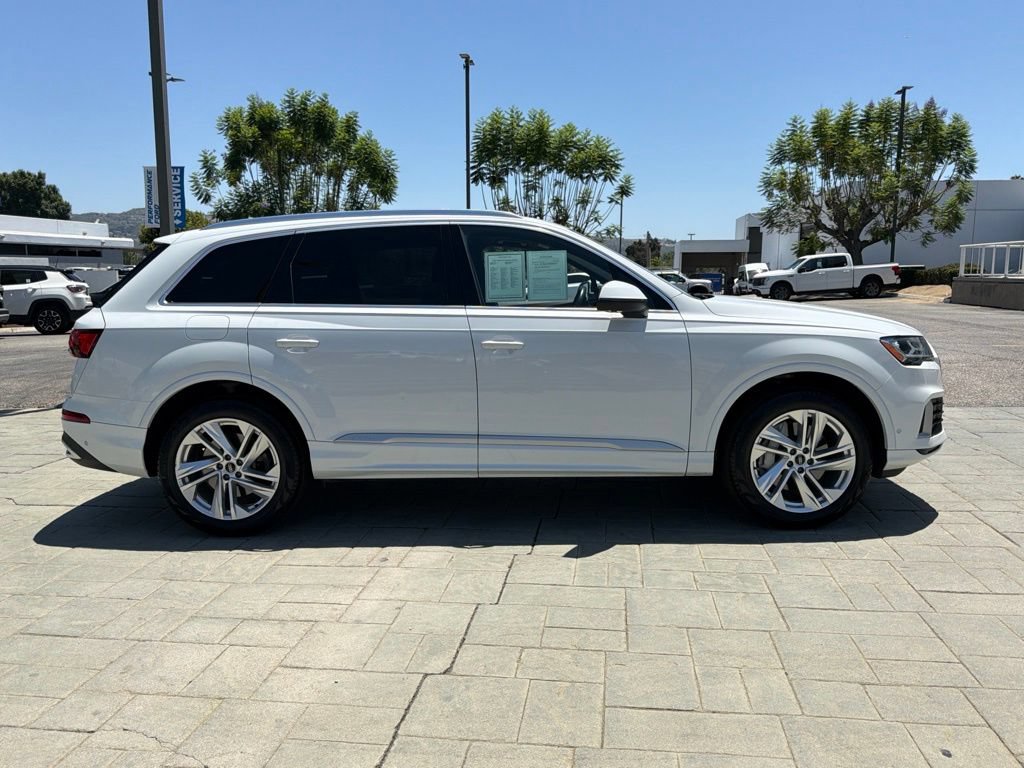Used 2021 Audi Q7 2.0T Premium w/ Convenience Package AWD/4WD image 7