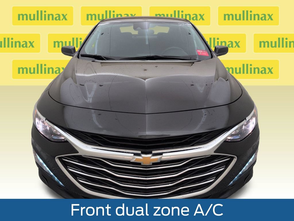Used 2025 Chevrolet Malibu LT FWD image 14