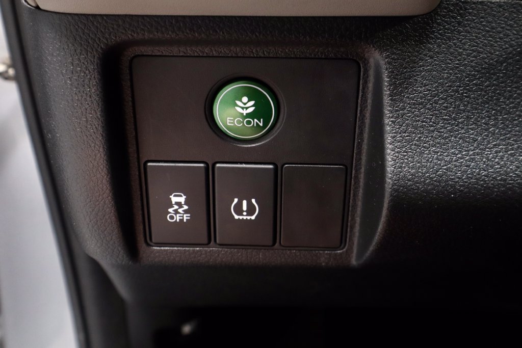 Used 2020 Honda HR-V LX image 26