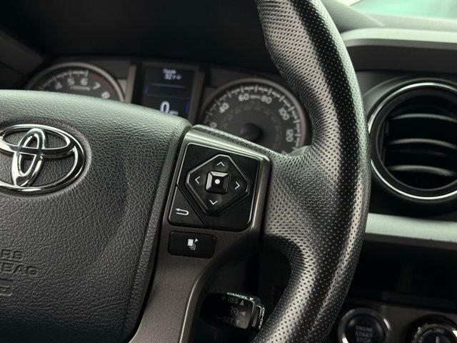 Used 2016 Toyota Tacoma SR image 20