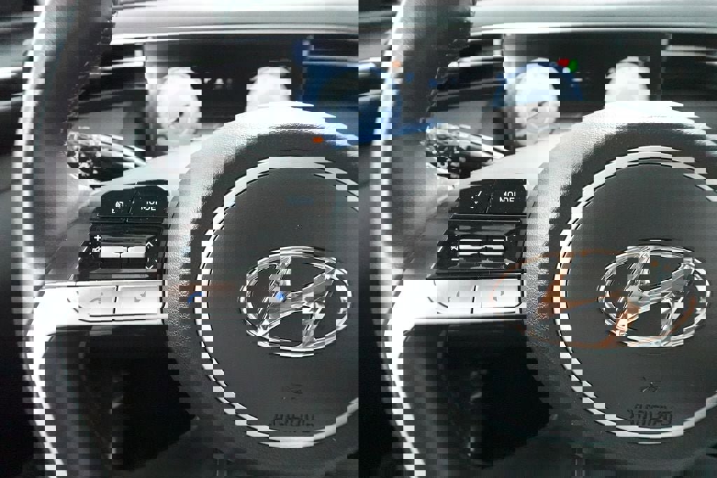 Used 2022 Hyundai Tucson SEL w/ Convenience + Premium Package AWD/4WD image 13