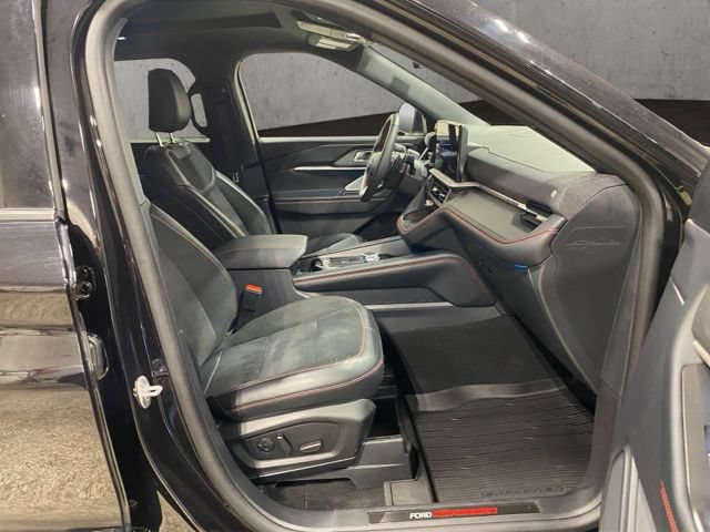Certified 2025 Ford Explorer ST AWD/4WD image 20