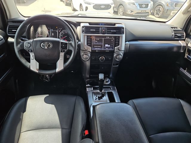 Used 2022 Toyota 4Runner TRD Sport AWD/4WD image 10