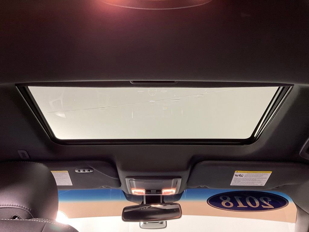 Certified 2018 Ford Taurus Limited image 17