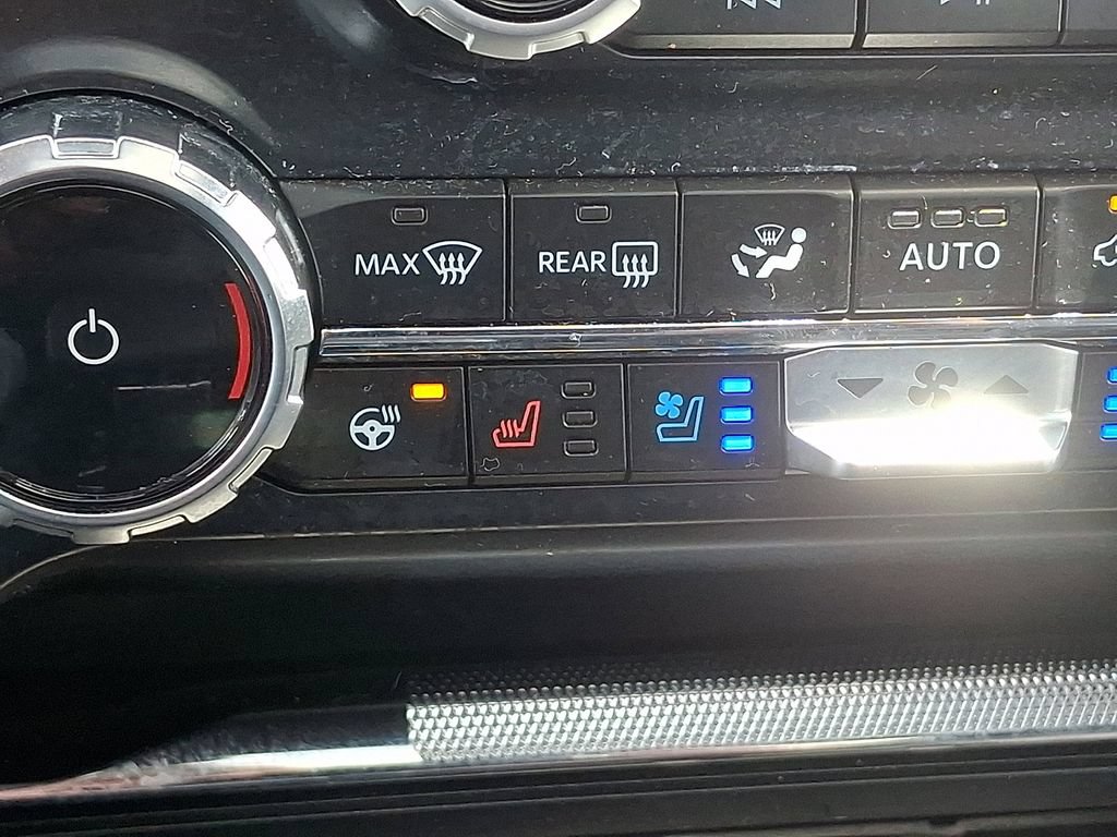 Certified 2025 Ford F150 Lariat w/ Equipment Group 501A Mid AWD/4WD image 27