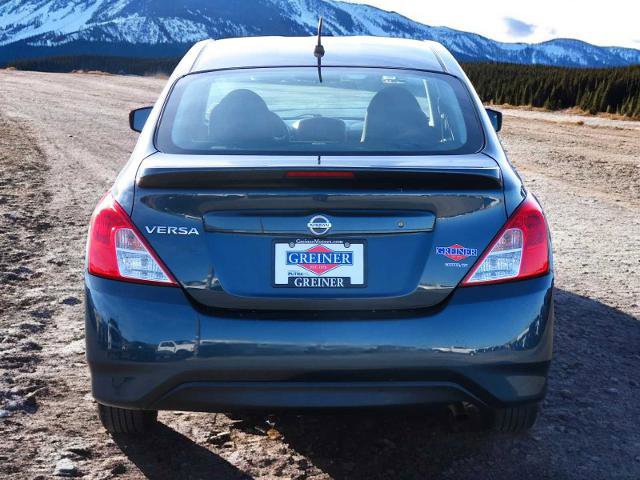 Used 2017 Nissan Versa S Plus image 3
