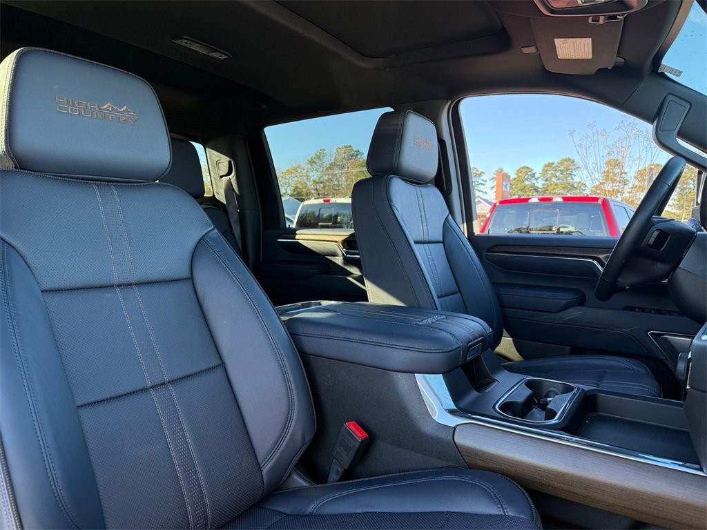 Used 2024 Chevrolet Silverado 2500 High Country image 28